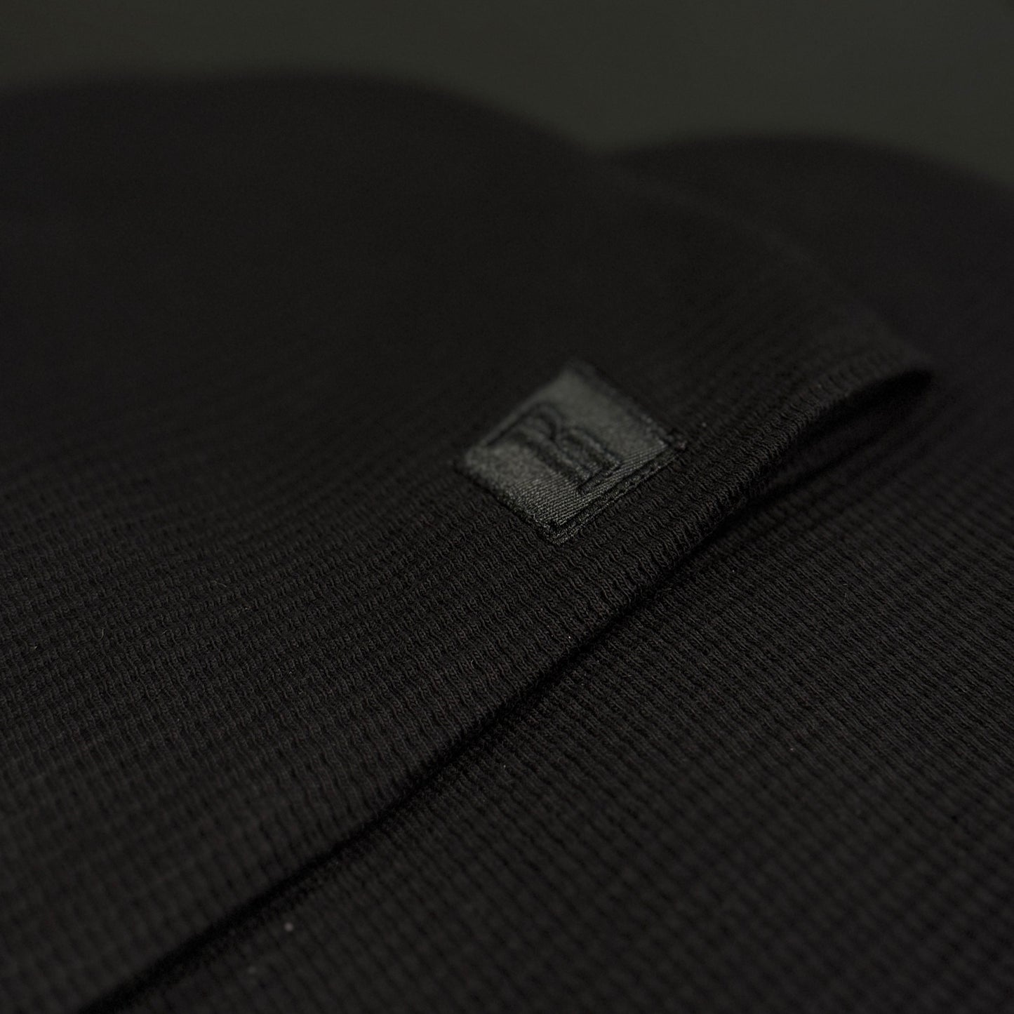🇺🇸 American-Made Waffle Knit Skull Cap  [Black]